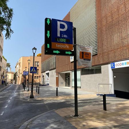 אלמריה Apartamento Con Parking Gratis En El Centro, 2 Dormitorios מראה חיצוני תמונה