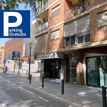 אלמריה Apartamento Con Parking Gratis En El Centro, 2 Dormitorios מראה חיצוני תמונה