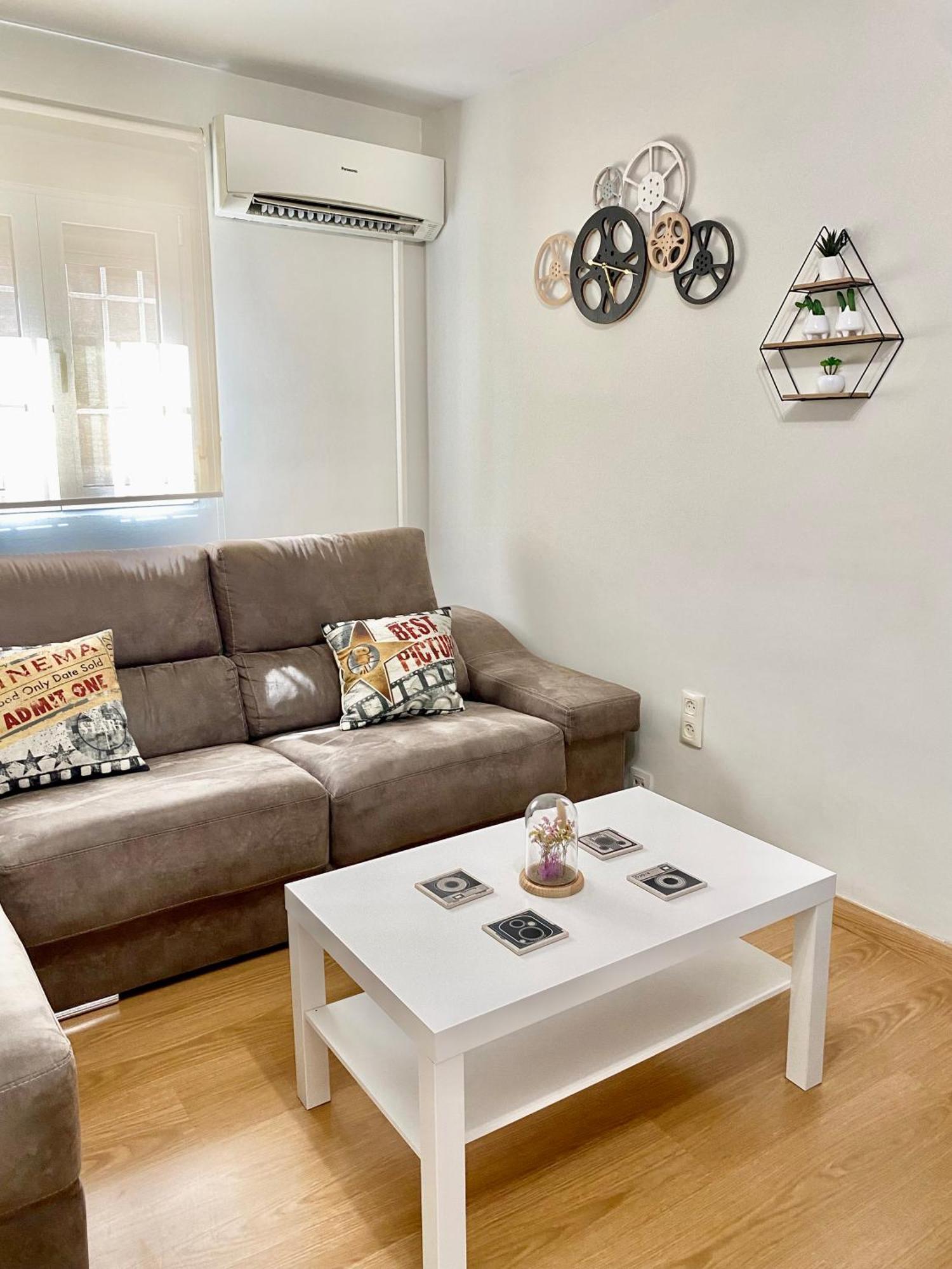 אלמריה Apartamento Con Parking Gratis En El Centro, 2 Dormitorios מראה חיצוני תמונה