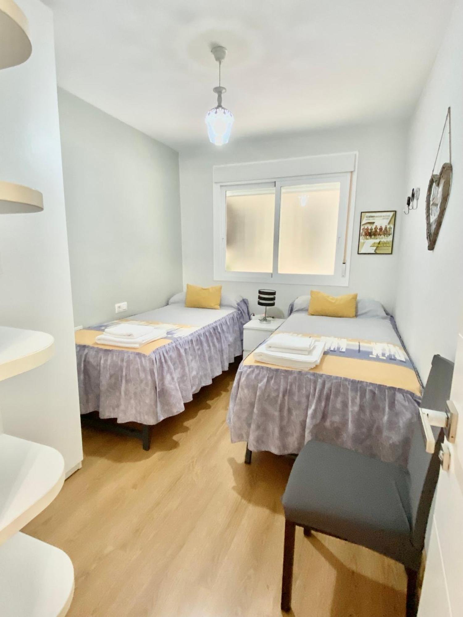 אלמריה Apartamento Con Parking Gratis En El Centro, 2 Dormitorios מראה חיצוני תמונה